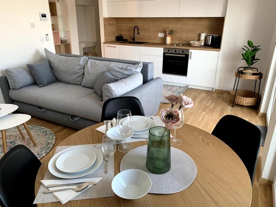 Deluxe Suites Anna 보디체 외부 사진