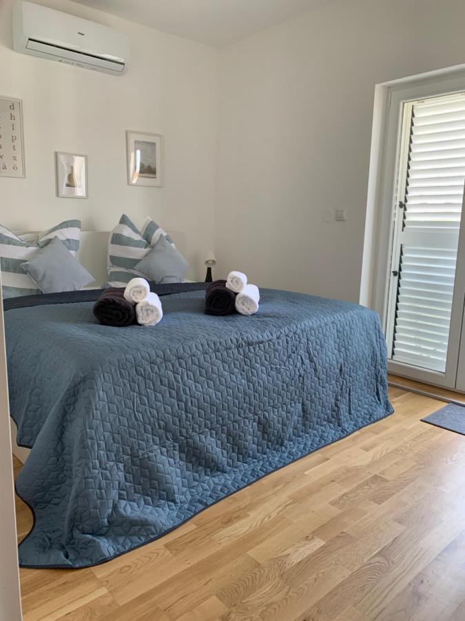 Deluxe Suites Anna 보디체 외부 사진